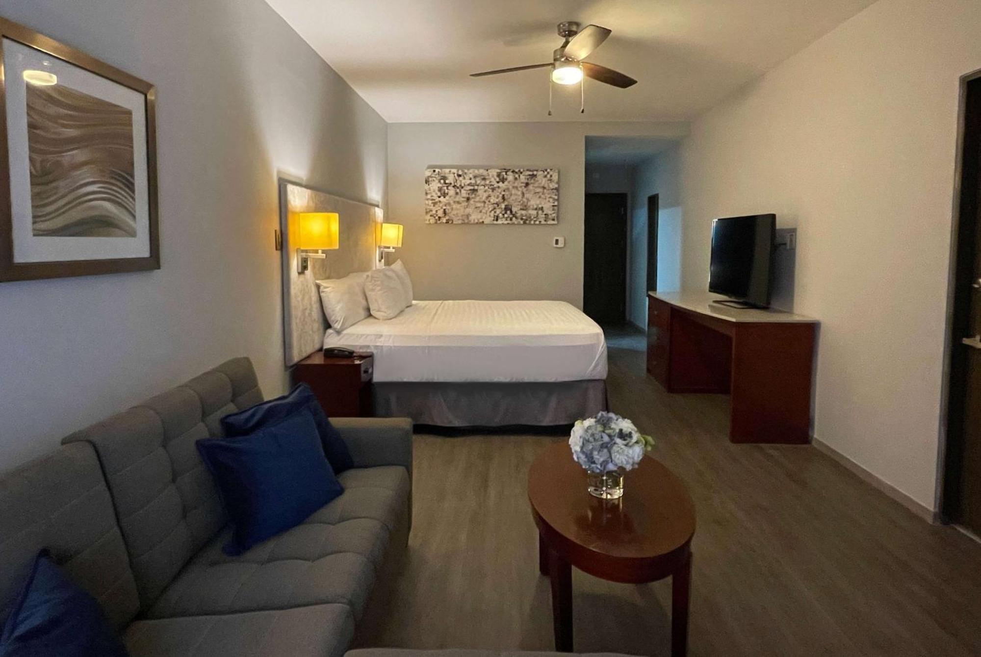 Esplendor By Wyndham Los Mochis Country Place المظهر الخارجي الصورة